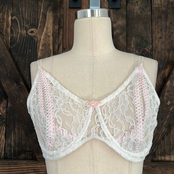 Vintage Victorian lace front slit lace cup lingerie bra Sz-36 - Picture 1 of 8